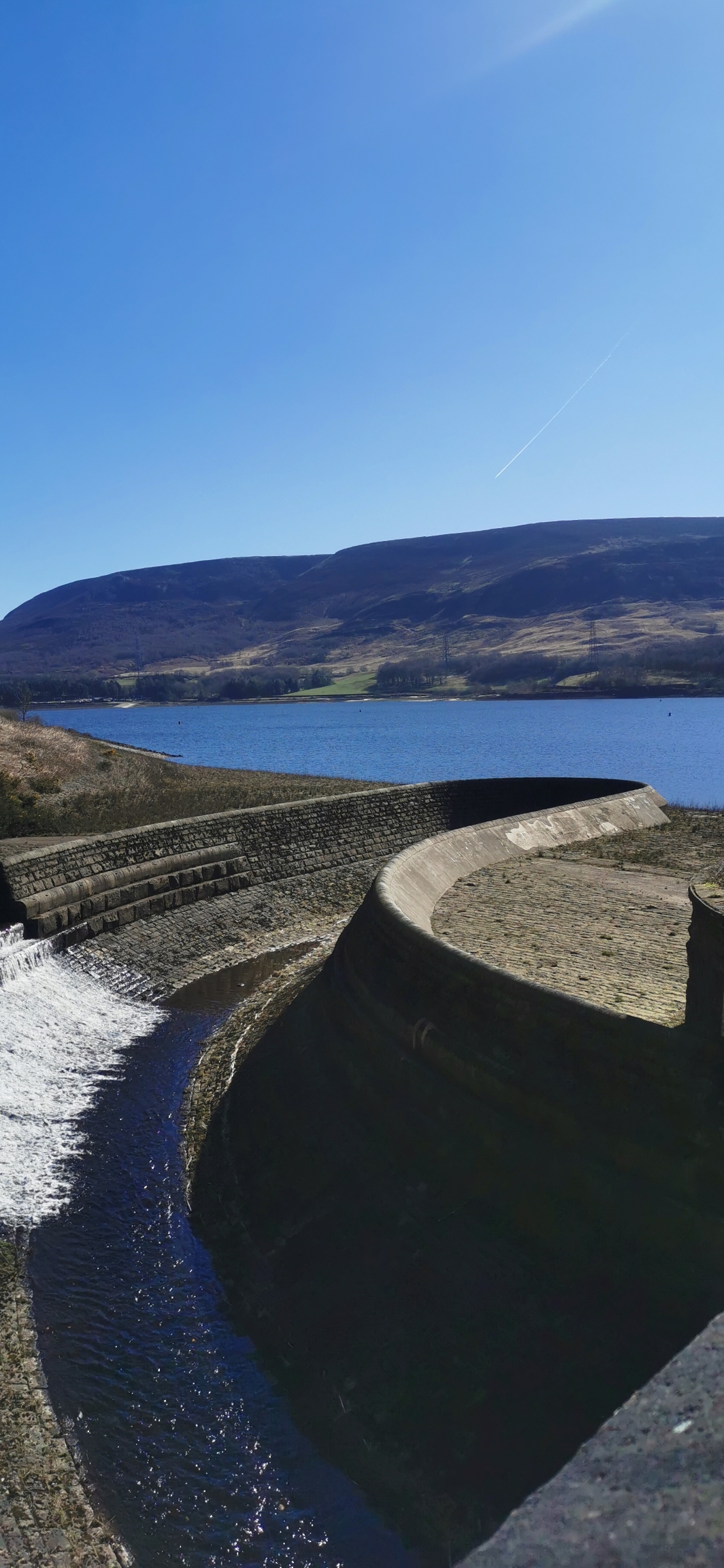 Photo taken between Torside Reservoir and Woodhead Reservoir Photo taken between Torside Reservoir and Woodhead Reservoir