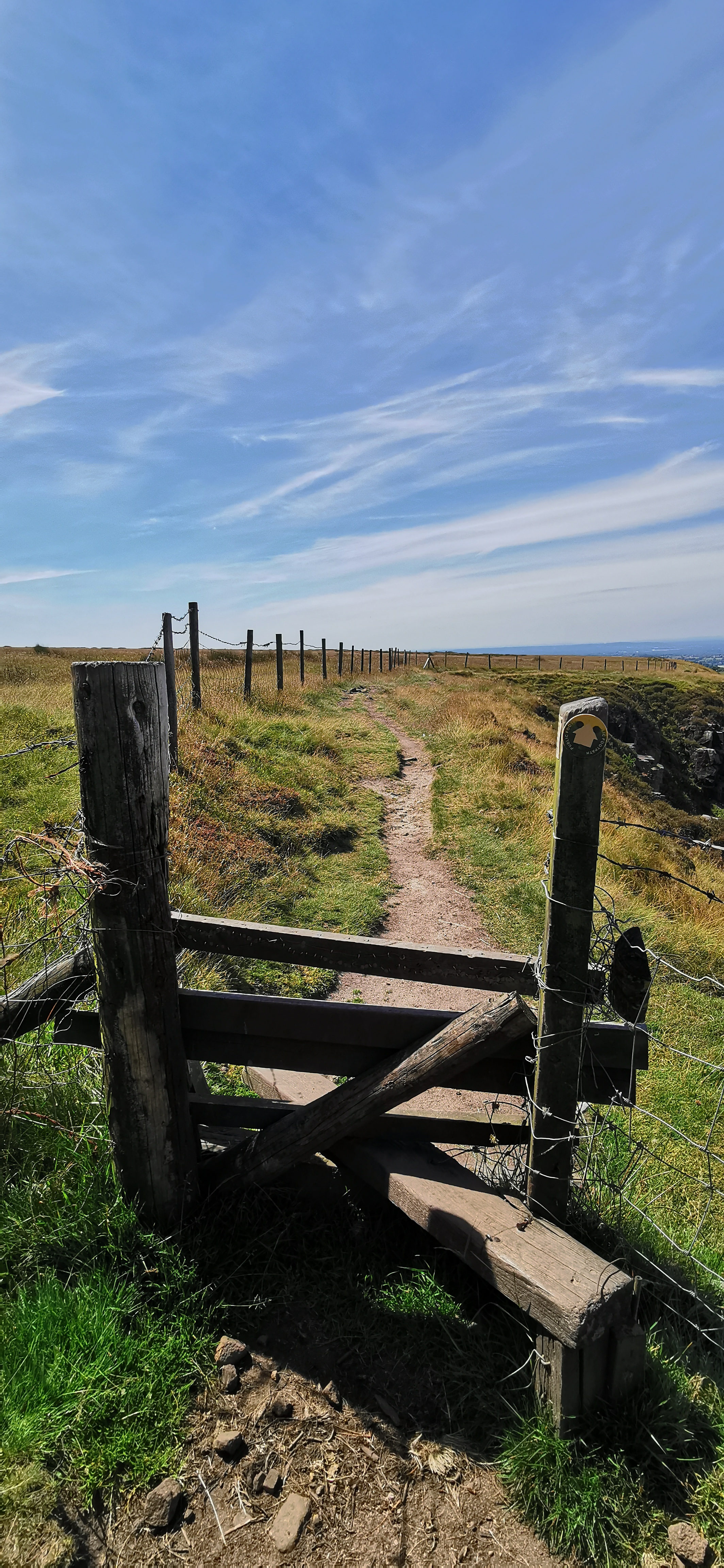 Photo taken between Cown Edge Rocks and Robin Hood’s Picking Rods Photo taken between Cown Edge Rocks and Robin Hood’s Picking Rods